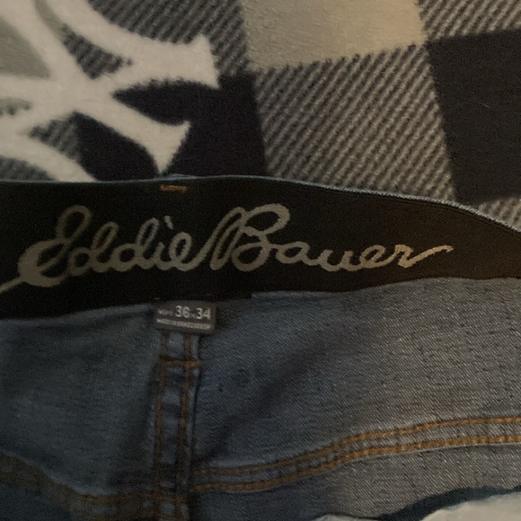Eddie Bauer jeans - Picture 2 of 4